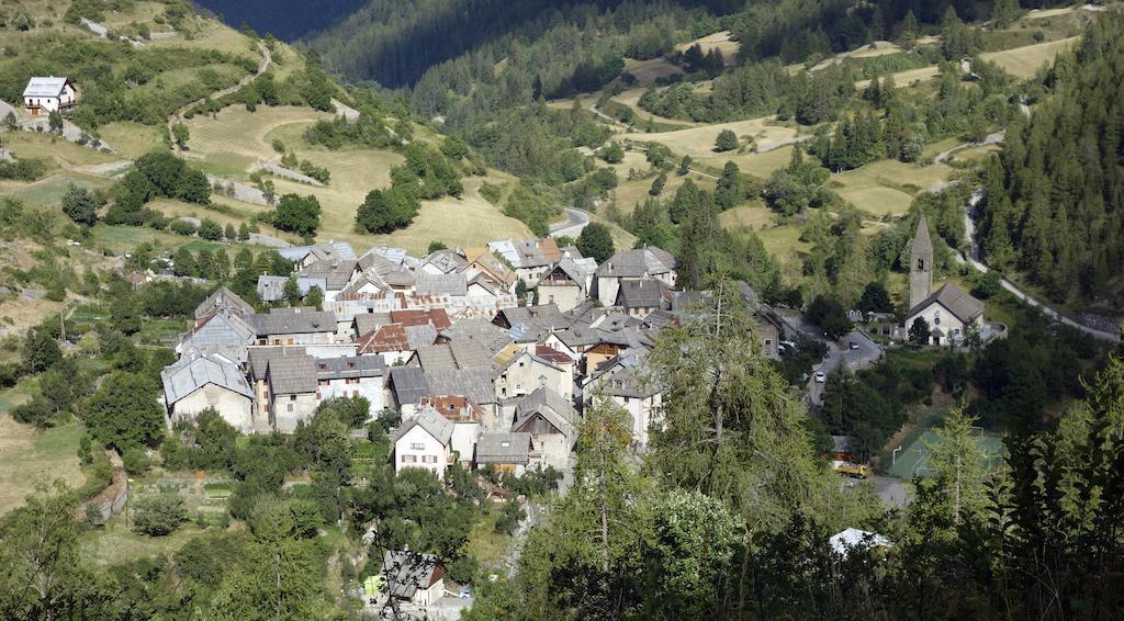 La Petite Etoile D'Hotes En Mercantour Saint-Dalmas-le-Selvage Zewnętrze zdjęcie